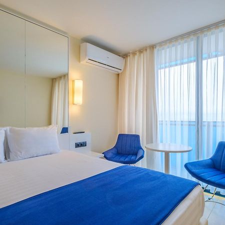באטומי Orbi City Hotel Official מראה חיצוני תמונה