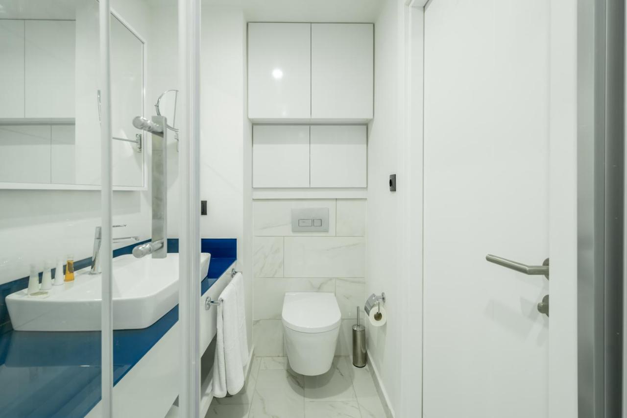 באטומי Orbi City Hotel Official מראה חיצוני תמונה