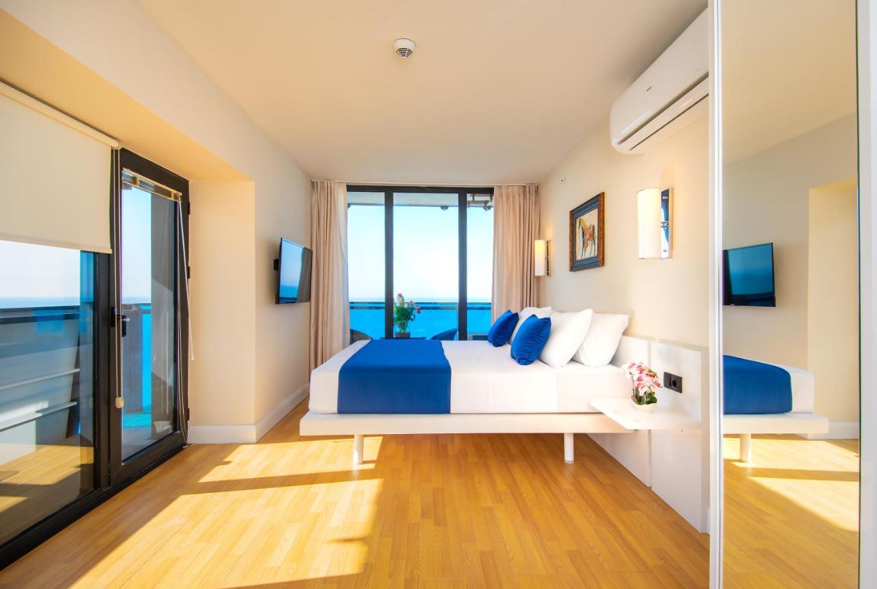 באטומי Orbi City Hotel Official מראה חיצוני תמונה